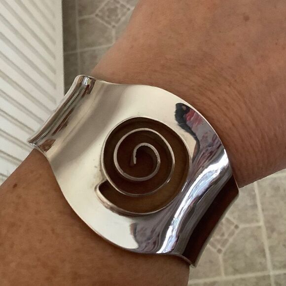 NWOT 𝅺sterling SILVER 925 GREEK DESIGN WIDE CUFF BRACELET NEW WITH TAG​​ - Picture 11 of 12